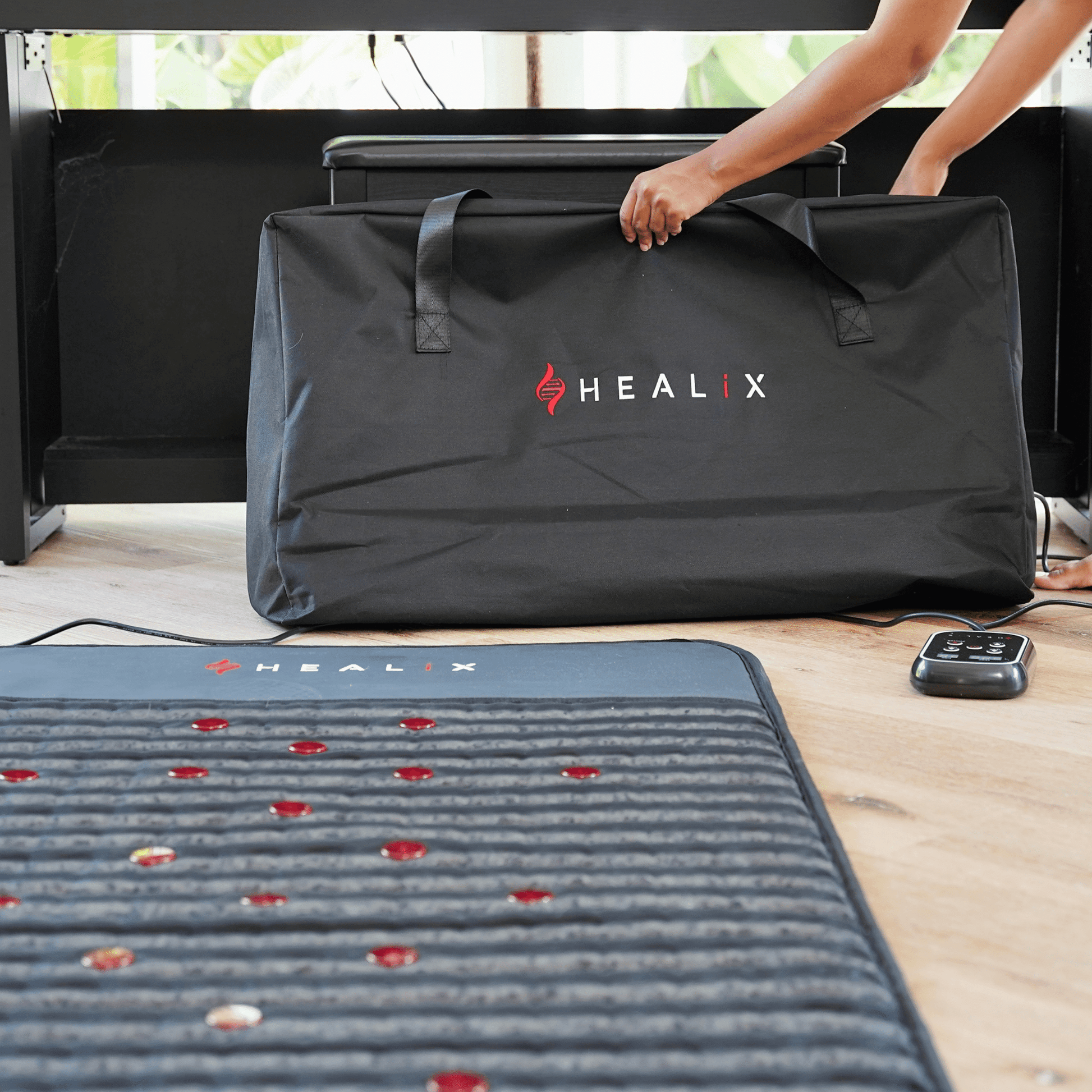 Healix Infrared PEMF Mat with bag product photo