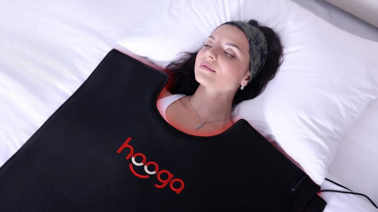 Hooga Health Red Light Therapy Full Body Pod Female Model